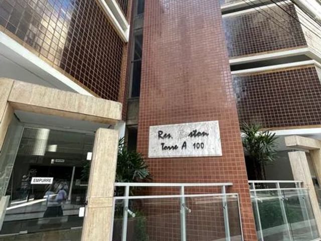 Apartamento com 223m² 3 quartos e 4 banheiros, à venda, no bairro Centro em Balneário Camboriú