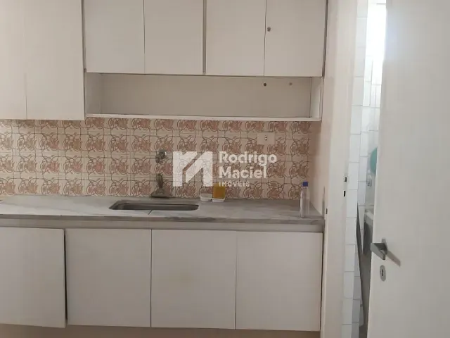 Apartamento 2 quartos e 3 banheiros, à venda, no bairro Madalena em Recife