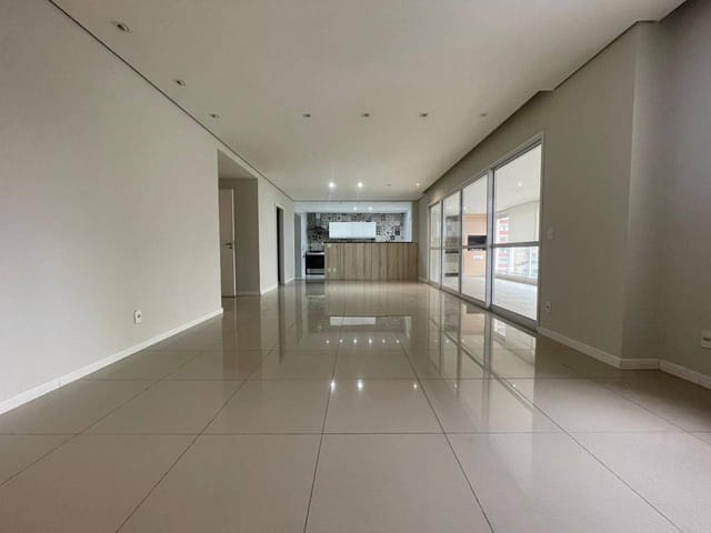 Apartamento 3 quartos e 3 banheiros, à venda, no bairro Aclimação em São Paulo
