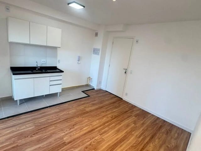 Apartamento com 40m² 2 quartos e 1 banheiro, para alugar, no bairro Cambuci em São Paulo