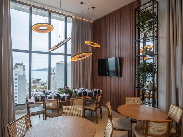 Apartamento com 100m² 3 quartos e 4 banheiros, à venda, no bairro Balneário Pereque em Porto Belo