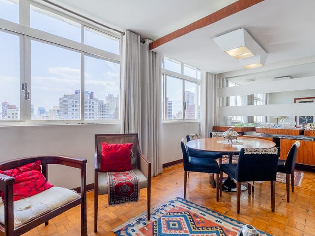 Apartamento com 144m² 3 quartos e 2 banheiros, à venda, no bairro Pinheiros em São Paulo