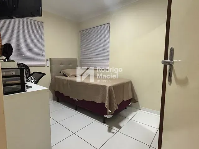 Apartamento 2 quartos e 1 banheiro, à venda, no bairro Vila Torres Galvão em Paulista
