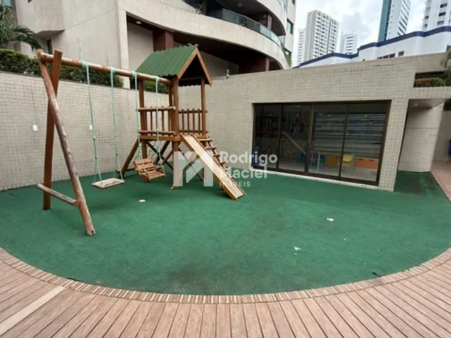 Apartamento 4 quartos e 4 banheiros, para alugar, no bairro Boa Viagem em Recife