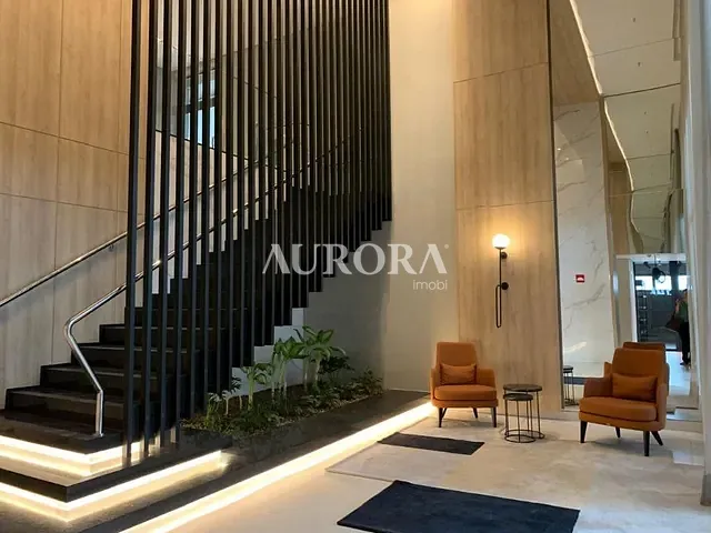 Apartamento com 137m² 3 quartos e 2 banheiros, à venda, no bairro Centro em Londrina