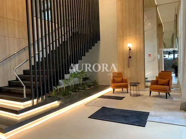 Apartamento com 137m² 3 quartos e 2 banheiros, à venda, no bairro Centro em Londrina