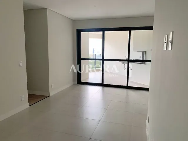 Apartamento com 137m² 3 quartos e 2 banheiros, à venda, no bairro Centro em Londrina