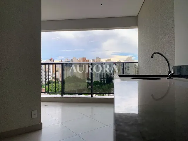 Apartamento com 137m² 3 quartos e 2 banheiros, à venda, no bairro Centro em Londrina