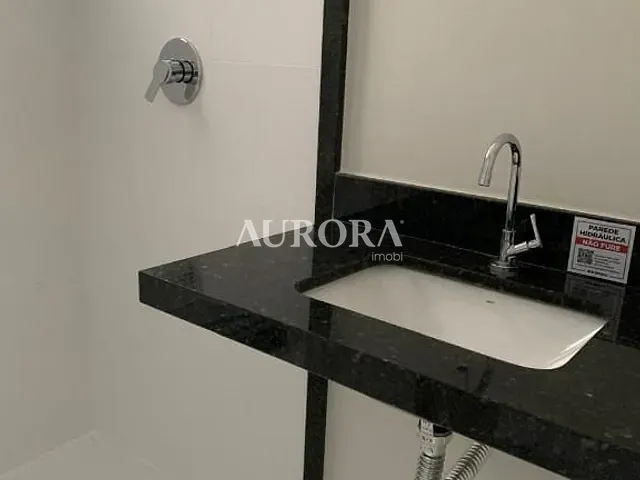 Apartamento com 137m² 3 quartos e 2 banheiros, à venda, no bairro Centro em Londrina