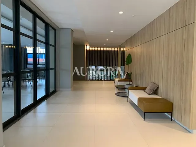 Apartamento com 137m² 3 quartos e 2 banheiros, à venda, no bairro Centro em Londrina