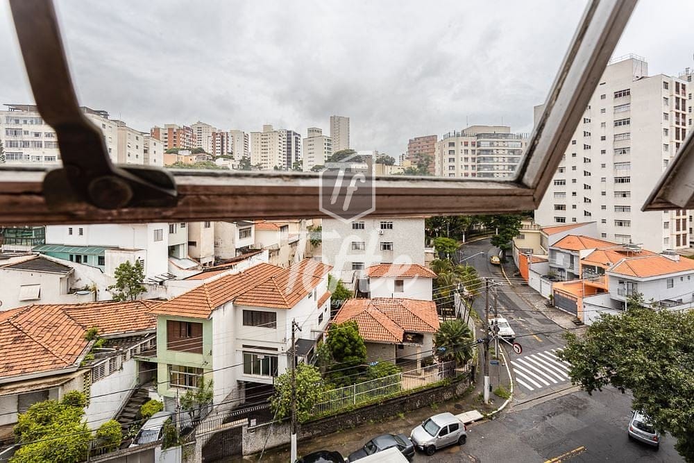 Apartamento à venda com 3 quartos, 103m² - Foto 11