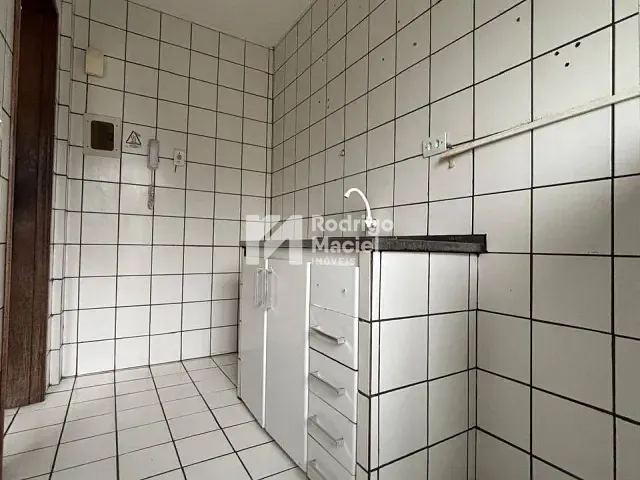 Apartamento 2 quartos e 1 banheiro, à venda, no bairro Peixinhos em Olinda