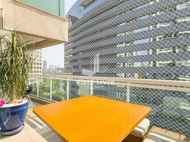 Apartamento com 165m² 3 quartos e 3 banheiros, à venda, no bairro Cidade Monções em São Paulo