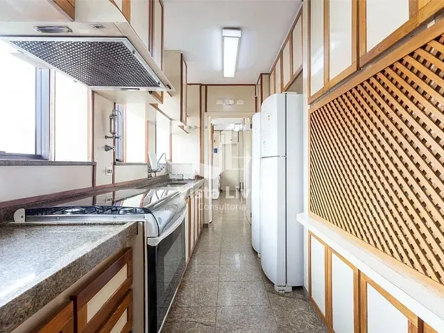 Apartamento com 336m² 4 quartos e 4 banheiros, à venda, no bairro Jardim Paulista em São Paulo