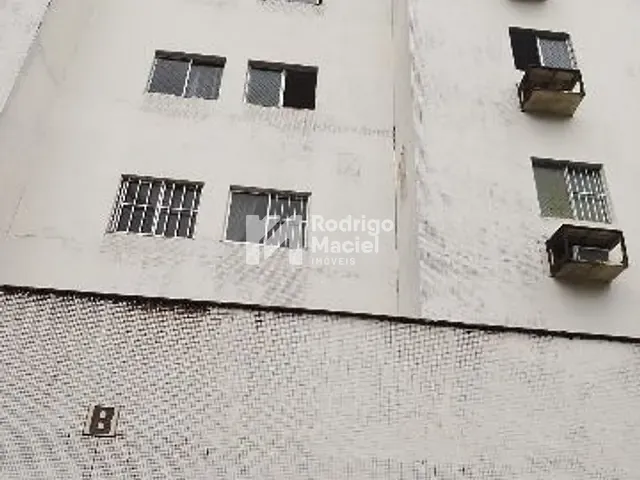 Apartamento 2 quartos e 2 banheiros, à venda, no bairro Torre em Recife