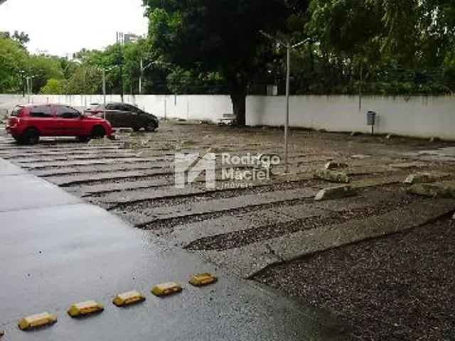Apartamento 2 quartos e 2 banheiros, à venda, no bairro Torre em Recife
