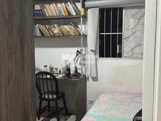 Apartamento com 65m² 2 quartos e 2 banheiros, à venda, no bairro Torre em Recife