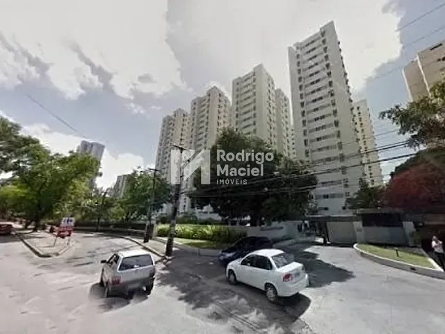 Apartamento com 65m² 2 quartos e 2 banheiros, à venda, no bairro Torre em Recife