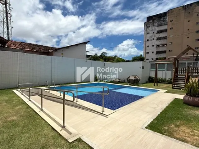 Apartamento 3 quartos e 2 banheiros, à venda, no bairro Ilha do Retiro em Recife