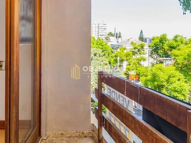 Apartamento 2 quartos e 2 banheiros, à venda, no bairro São João em Porto Alegre