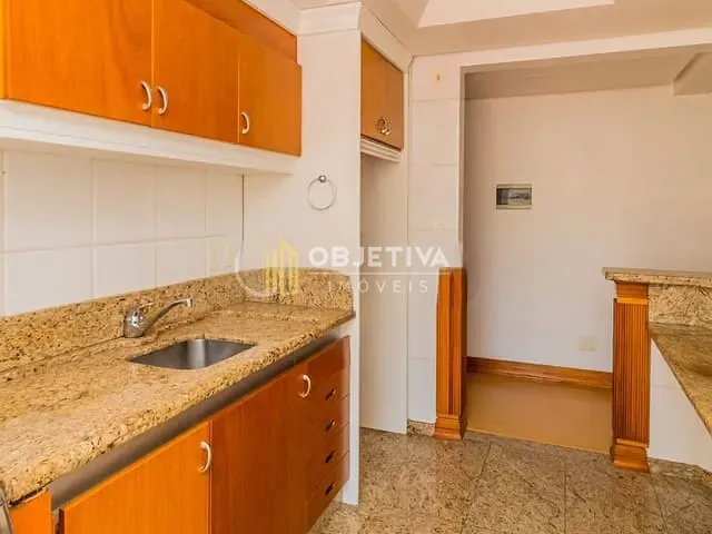 Apartamento 2 quartos e 2 banheiros, à venda, no bairro São João em Porto Alegre