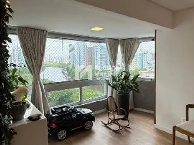Apartamento com 132m² 3 quartos e 2 banheiros, para alugar, no bairro Madalena em Recife