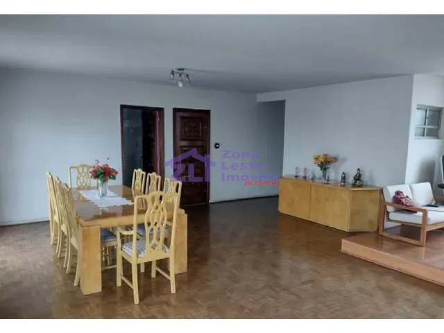 Apartamento com 202m² 3 quartos e 2 banheiros, à venda, no bairro Mooca em São Paulo