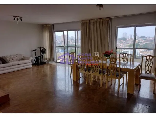 Apartamento com 202m² 3 quartos e 2 banheiros, à venda, no bairro Mooca em São Paulo