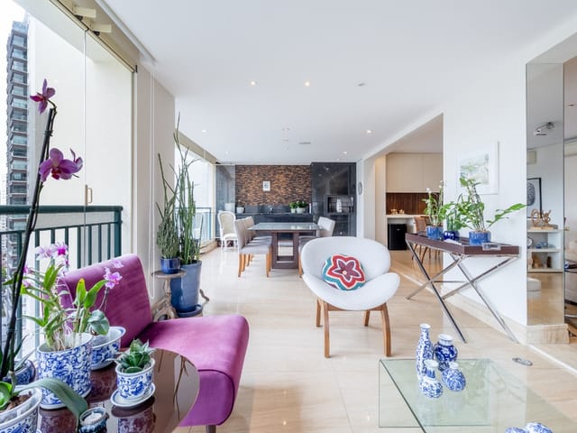 Apartamento com 205m² 3 quartos e 5 banheiros, à venda, no bairro Vila Gertrudes em São Paulo