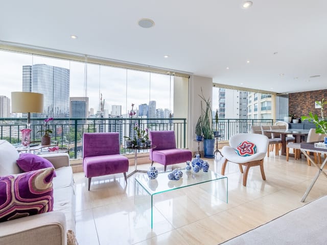 Apartamento com 205m² 3 quartos e 5 banheiros, à venda, no bairro Vila Gertrudes em São Paulo