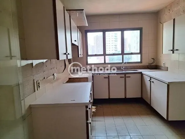 Apartamento com 208m² 4 quartos e 5 banheiros, à venda, no bairro Cambuí em Campinas