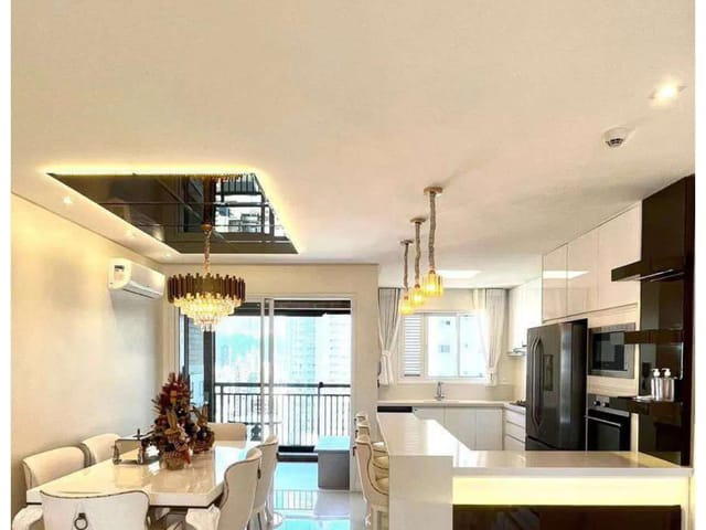 Apartamento com 156m² 3 quartos e 4 banheiros, à venda, no bairro Centro em Balneário Camboriú