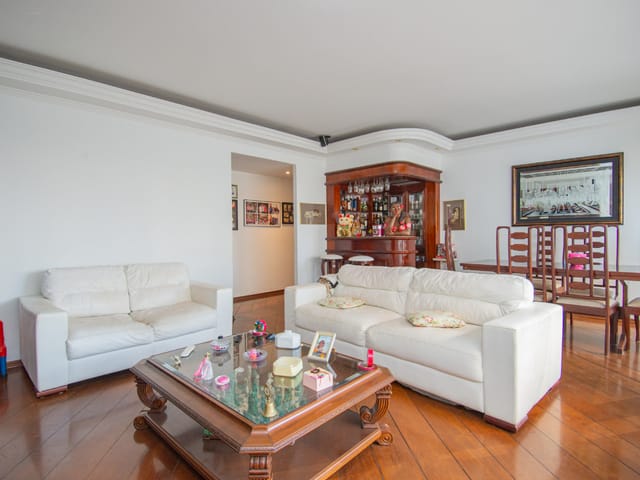 Apartamento com 1372m² 4 quartos e 4 banheiros, à venda, no bairro Vila Monte Alegre em São Paulo