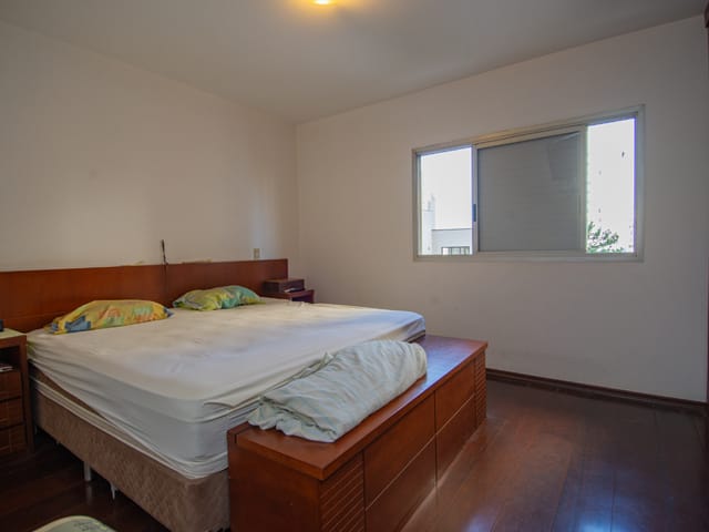 Apartamento com 1372m² 4 quartos e 4 banheiros, à venda, no bairro Vila Monte Alegre em São Paulo