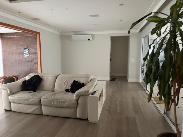 Apartamento com 200m² 3 quartos e 3 banheiros, para alugar, no bairro Jardim da Glória em São Paulo