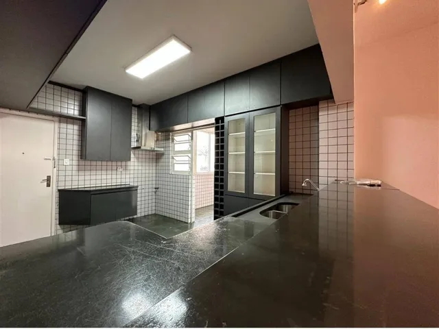 Apartamento com 150m² 3 quartos e 3 banheiros, para alugar, no bairro Cerqueira César em São Paulo