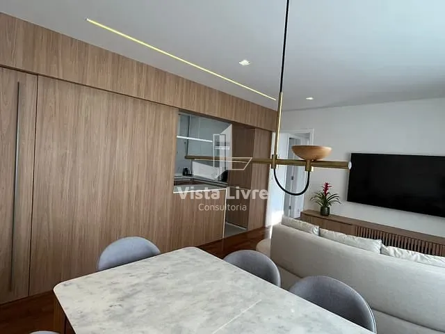 Apartamento com 80m² 2 quartos e 2 banheiros, à venda, no bairro Cerqueira César em São Paulo