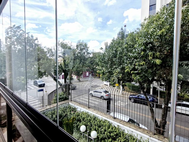 Apartamento com 900m² 4 quartos e 5 banheiros, à venda, no bairro Campo Belo em São Paulo