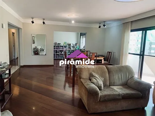 Apartamento com 190m² 4 quartos e 4 banheiros, à venda, no bairro Vila Ema em São José dos Campos