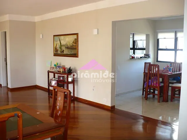 Apartamento com 190m² 4 quartos e 4 banheiros, à venda, no bairro Vila Ema em São José dos Campos