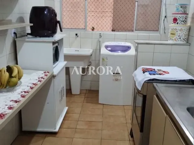 Apartamento com 105m² 3 quartos e 2 banheiros, à venda, no bairro Centro em Londrina