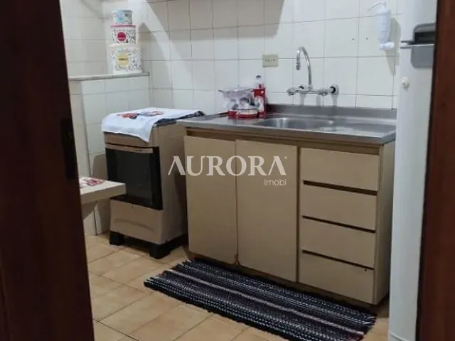 Apartamento com 105m² 3 quartos e 2 banheiros, à venda, no bairro Centro em Londrina