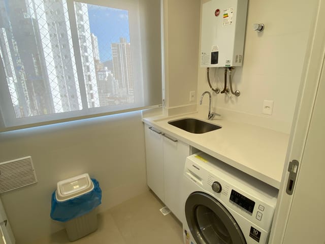 Apartamento com 269m² 3 quartos e 4 banheiros, à venda, no bairro Centro em Balneário Camboriú