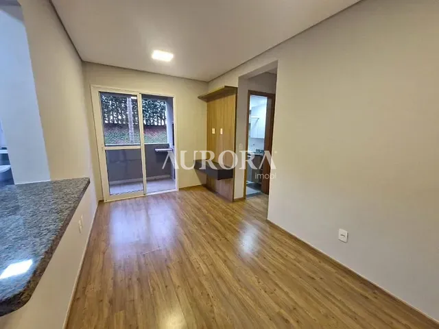 Apartamento com 70m² 2 quartos e 1 banheiro, à venda, no bairro Columbia em Londrina