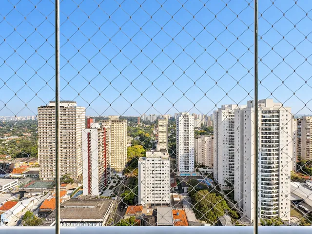 Apartamento com 80m² 1 quarto e 1 banheiro, à venda, no bairro Santo Amaro em São Paulo