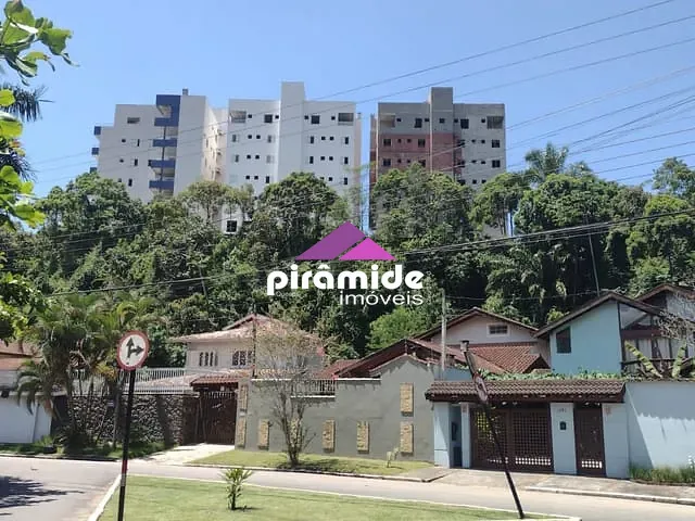 Apartamento com 144m² 3 quartos e 3 banheiros, à venda, no bairro Praia Grande em Ubatuba