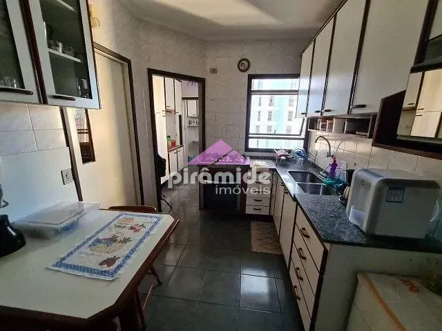 Apartamento com 113m² 3 quartos e 3 banheiros, à venda, no bairro Vila Adyana em São José dos Campos