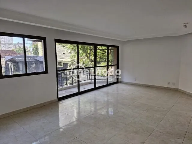 Apartamento com 221m² 3 quartos e 5 banheiros, à venda, no bairro Centro em Campinas