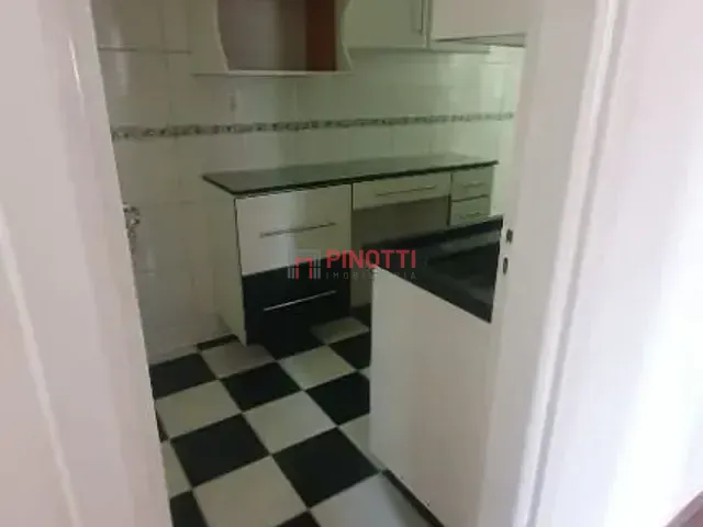 Apartamento 2 quartos e 1 banheiro, à venda, no bairro Santa Terezinha em São Bernardo do Campo