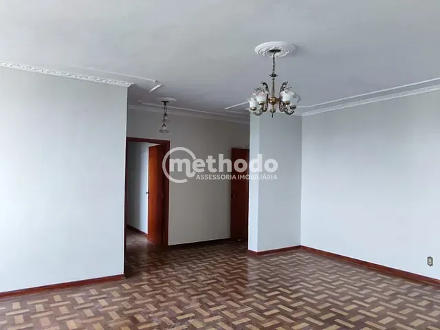 Apartamento com 194m² 4 quartos e 2 banheiros, à venda, no bairro Centro em Campinas